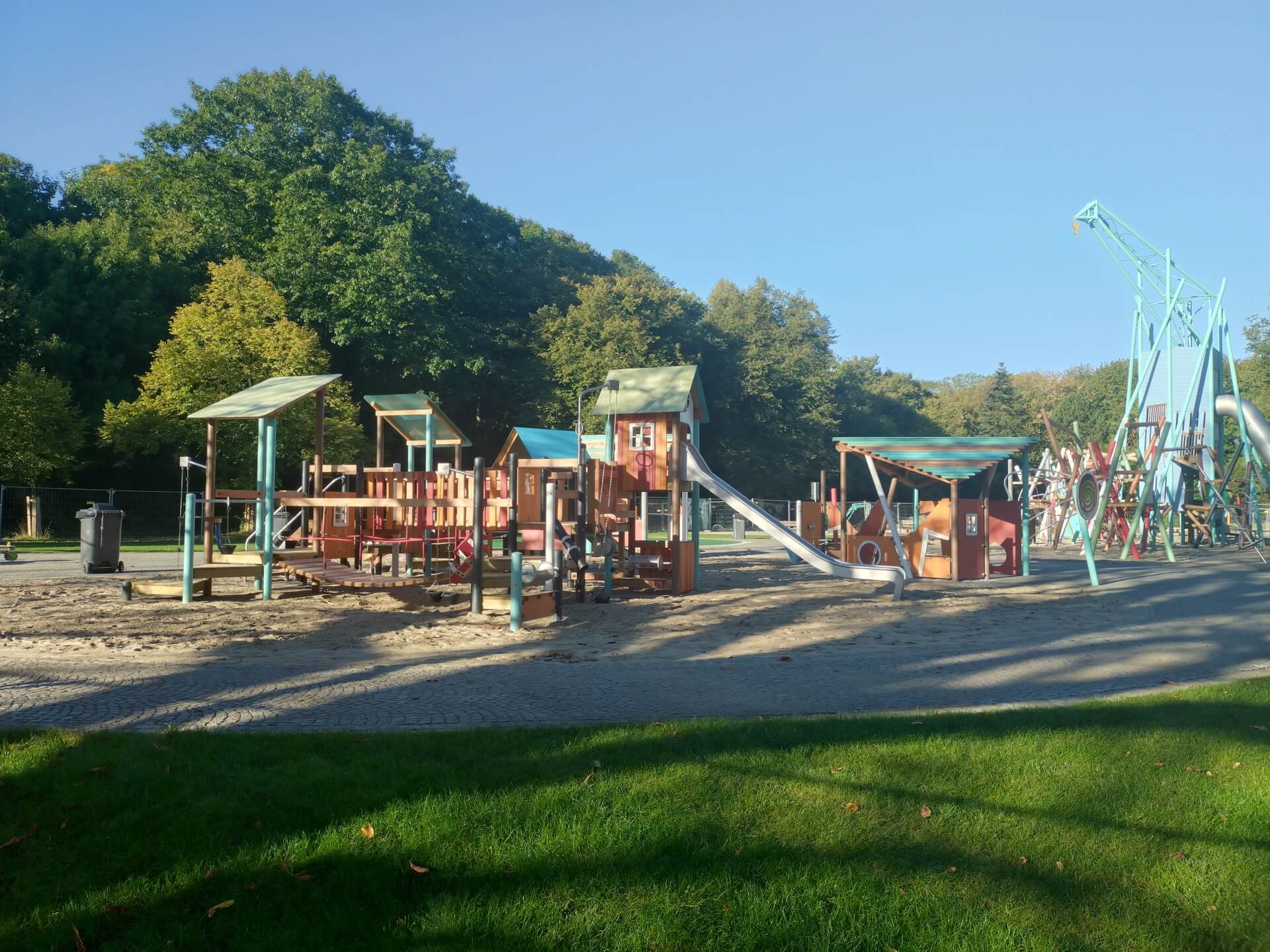 Spielplatz am Stadtpark – Bild 5