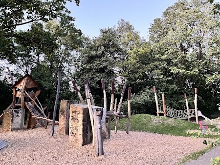 Spielplatz Lindachallee – Bild 1