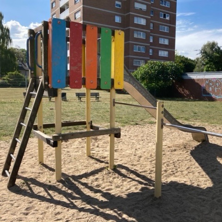 Spielplatz Ueddinger Straße – Bild 2