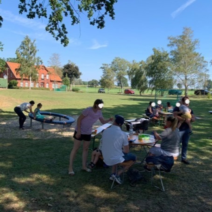 Basse Bolzplatz – Bild 1