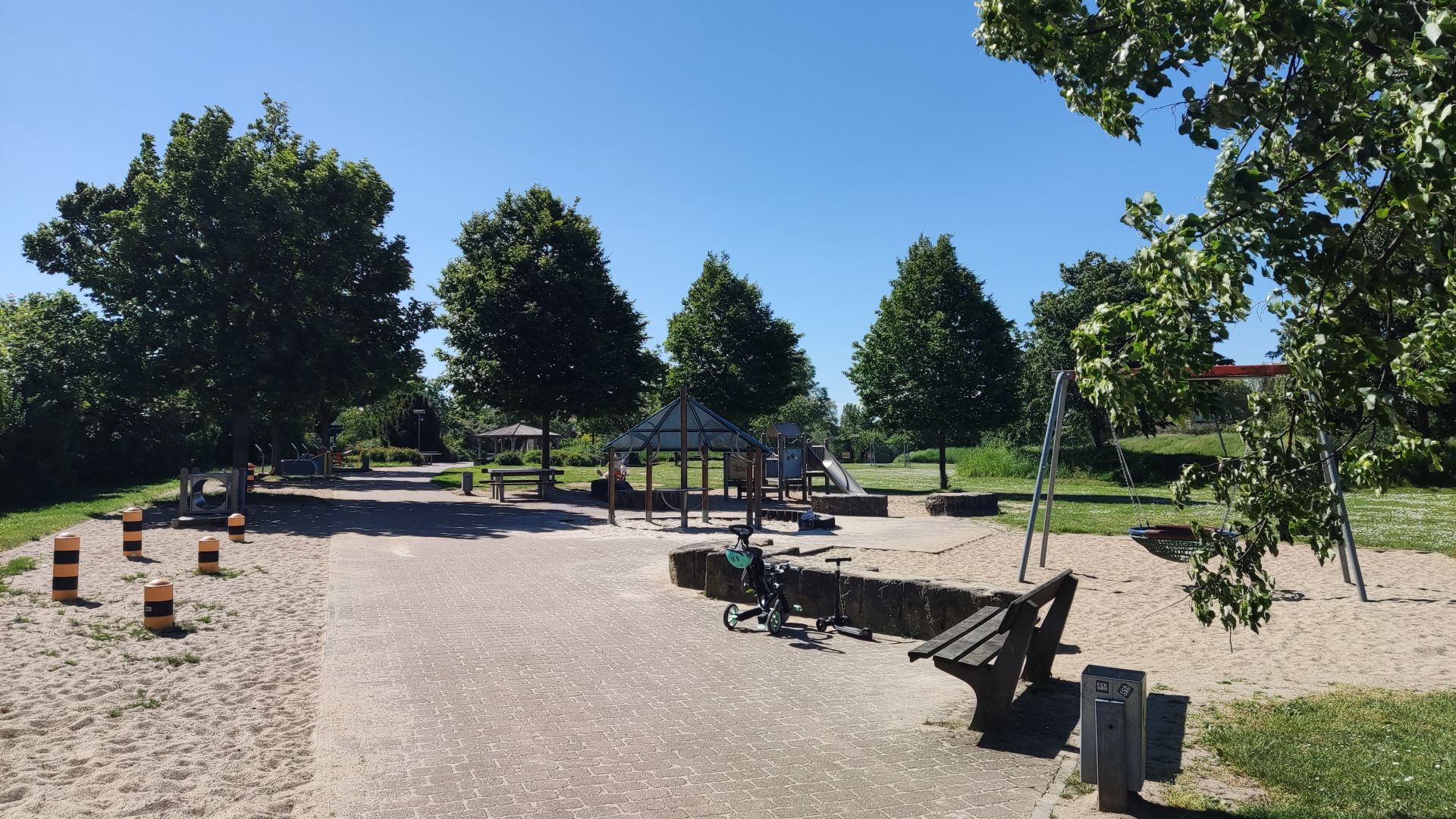 Kinderspielplatz am Heidacker – Bild 2
