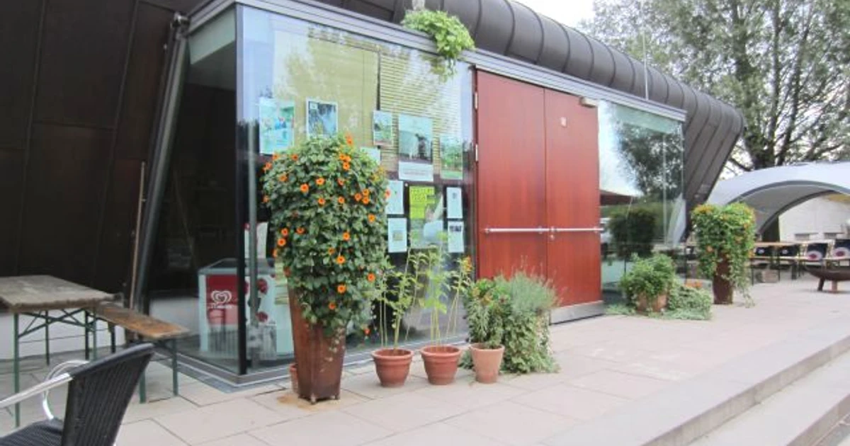 Das Haus im Park – Bild 2