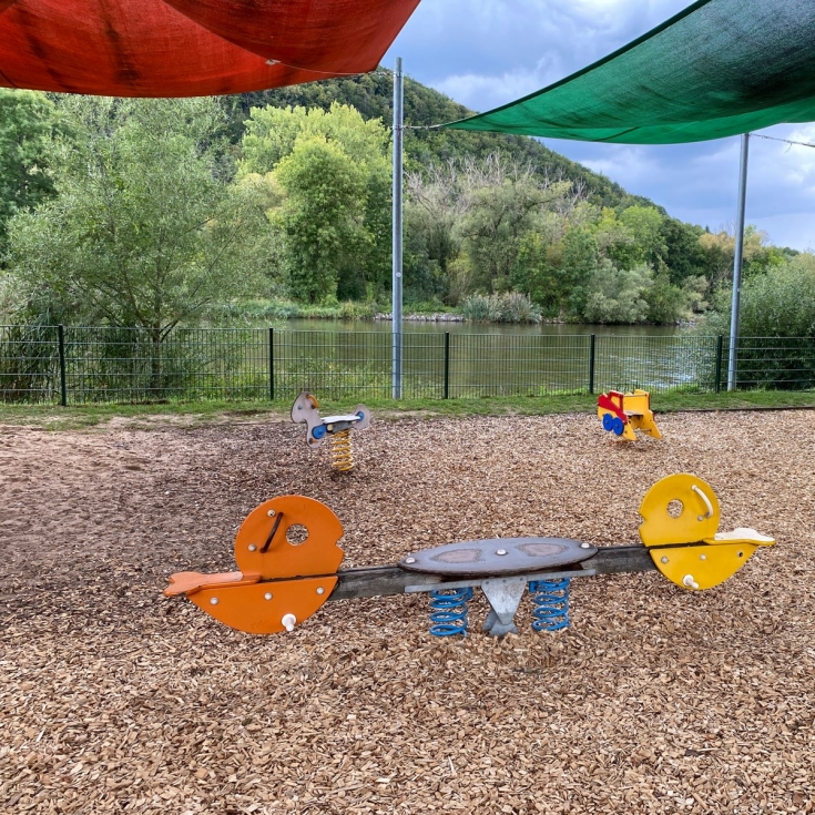 Spielplatz am Main – Bild 2