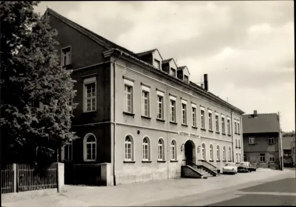 Wintersdorf (Altenburger Land), Kulturhaus – Bild 2
