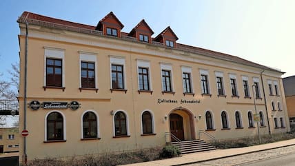 Wintersdorf (Altenburger Land), Kulturhaus – Bild 4