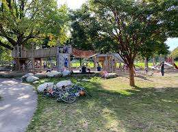 Douglas Park Playground – Bild 2