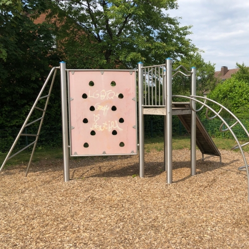 Spielplatz – Bild 2