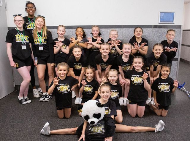 Black Paws Cheerleader – Bild 1