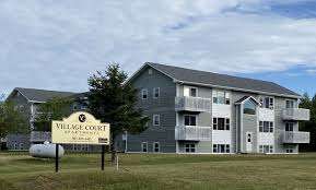 Village Court Park – Bild 1