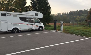 Bauernhofeis und Wohnmobil Stellplatz – Bild 2