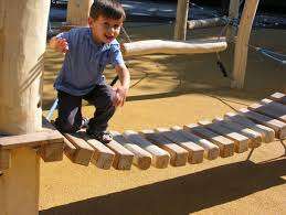 Place de jeu de Riant-Mont – Bild 3