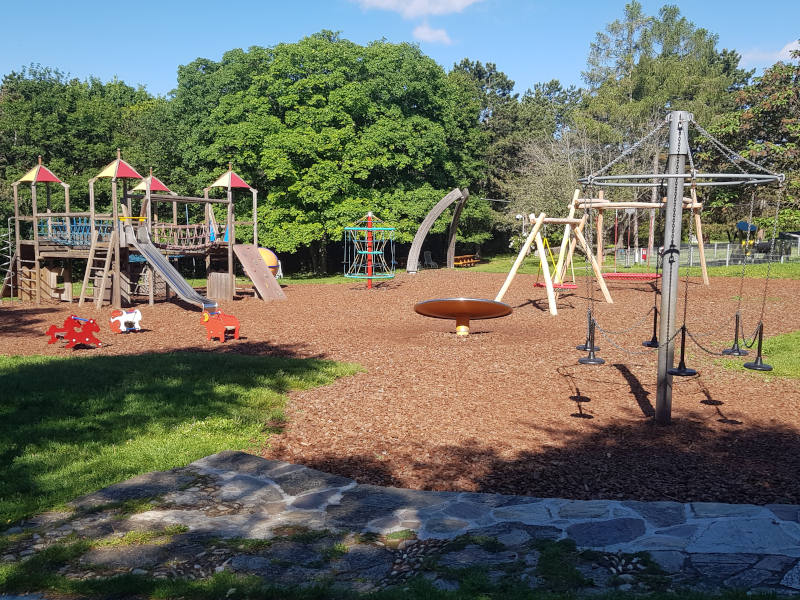Spielplatz im Kurpark – Bild 3