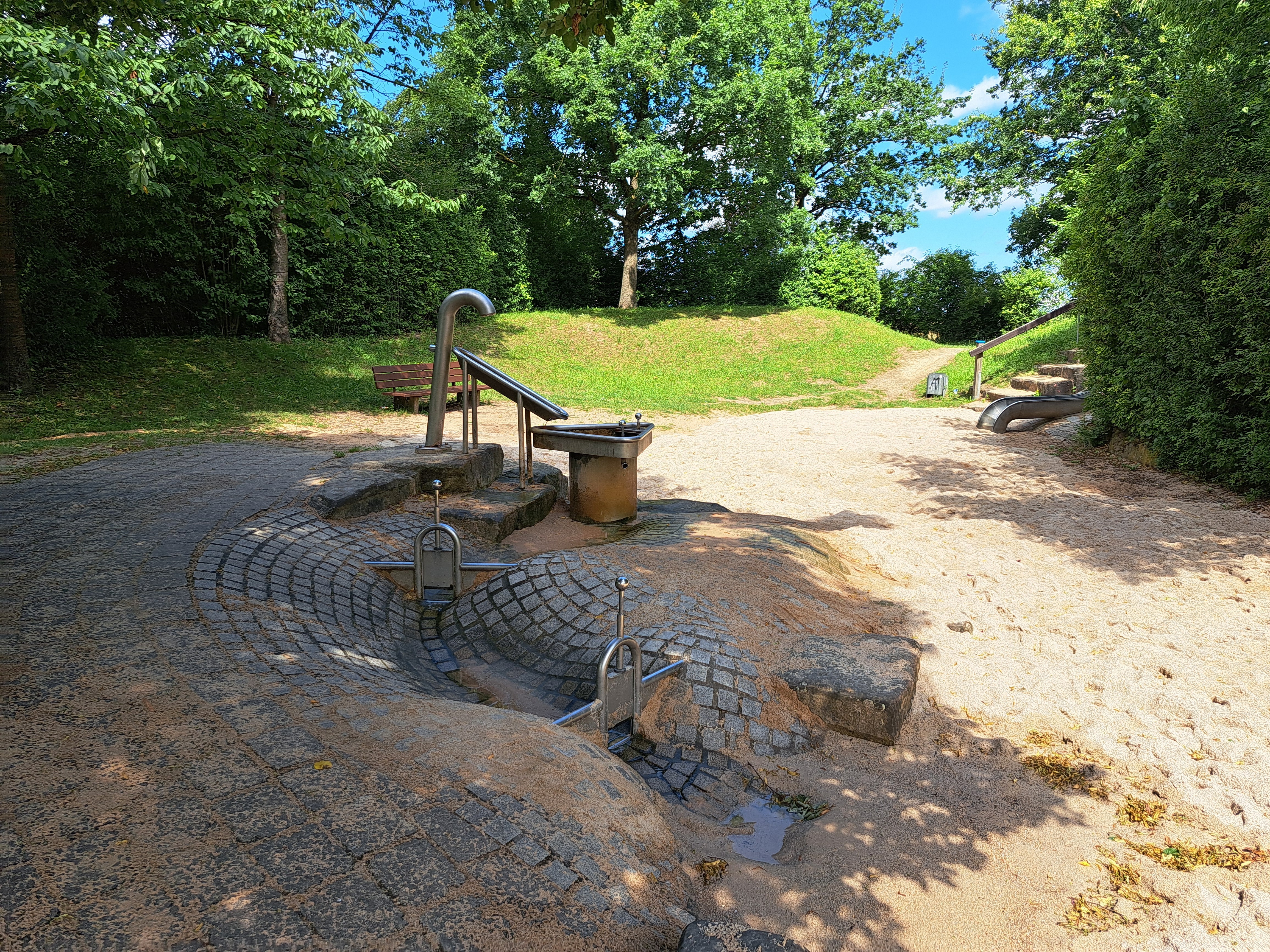 Spielplatz Rhönstraße – Bild 3