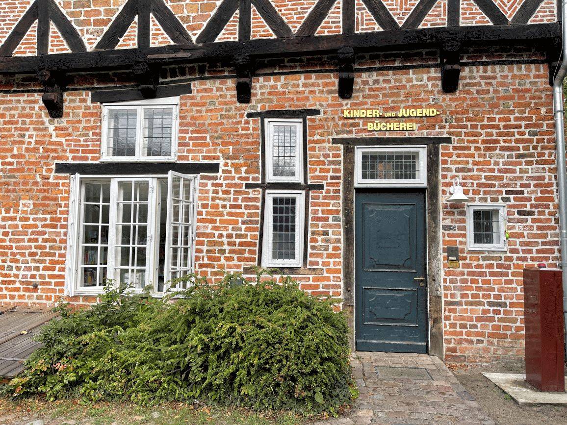 Kinder- und Jugendbücherei – Bild 5