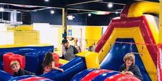 Playtime Kiddo - bouncy Castle Park – Bild 1