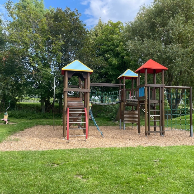 Spiel- und Bolzplatz – Bild 2