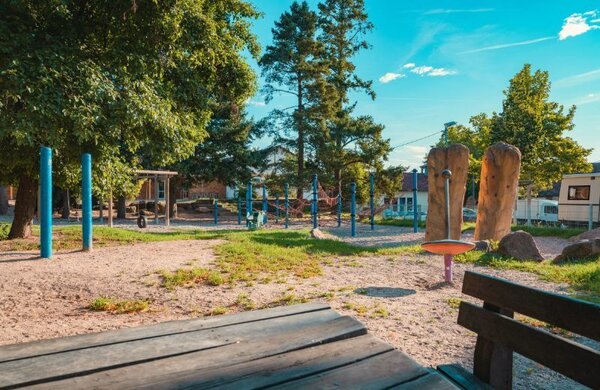 Spiel- und Bolzplatz – Bild 5