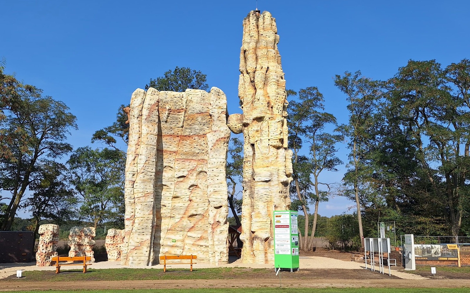 Milos Kletterturm – Bild 2