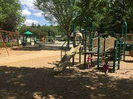 Cloverdale playground – Bild 2
