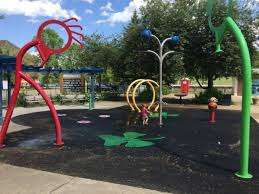 Cloverdale playground – Bild 5