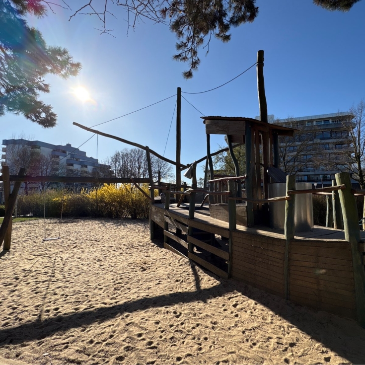 Spielplatz – Bild 3