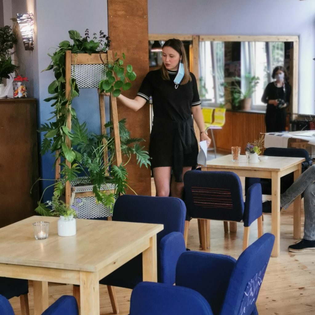 Café Courage – Bild 6