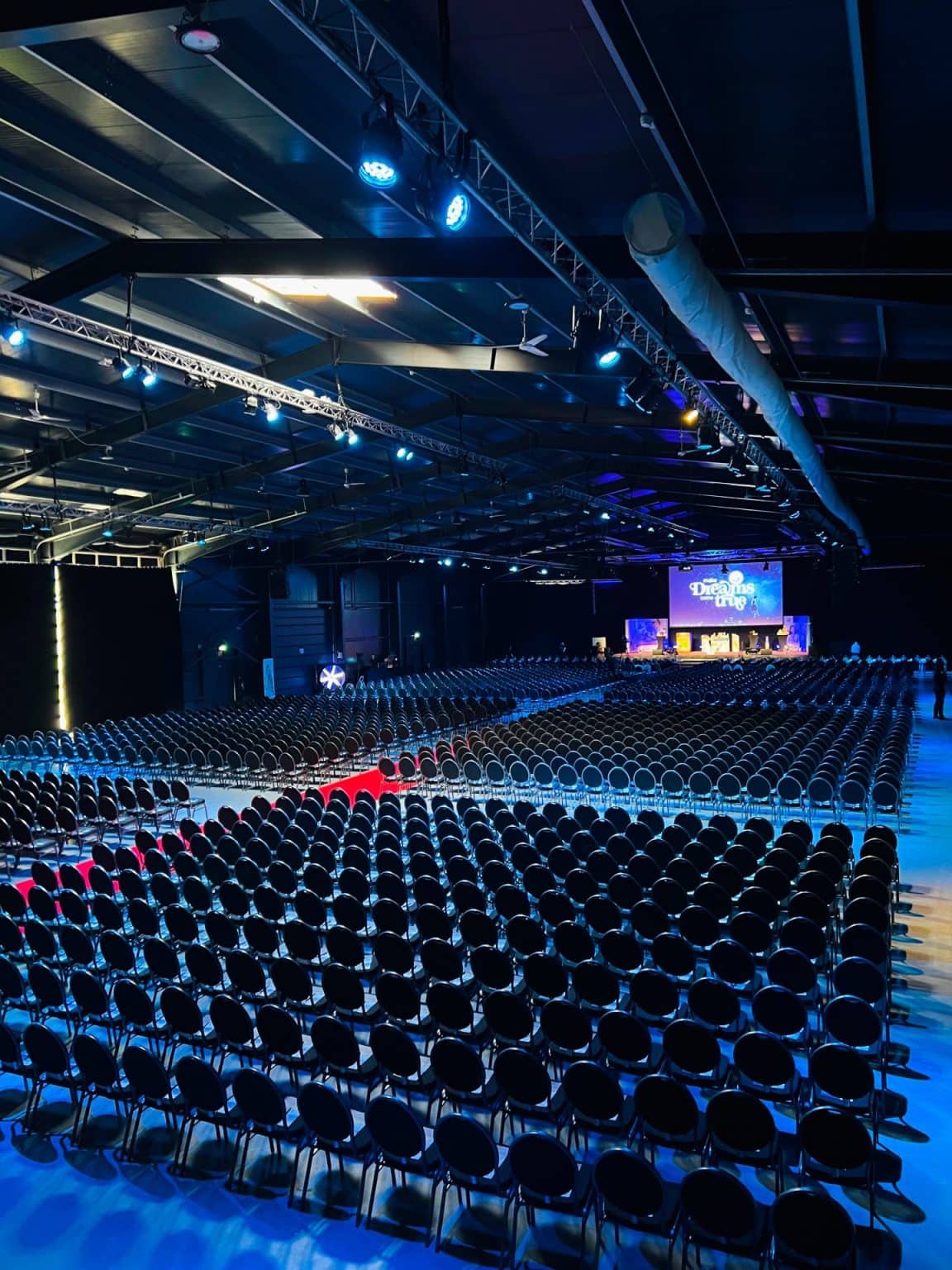 Millenium Event Center - Die Mehrzweckhalle in Braunschweig – Bild 1