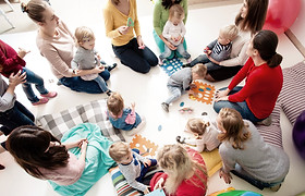 Eltern Kind Kurse - König & Gefolge – Bild 3