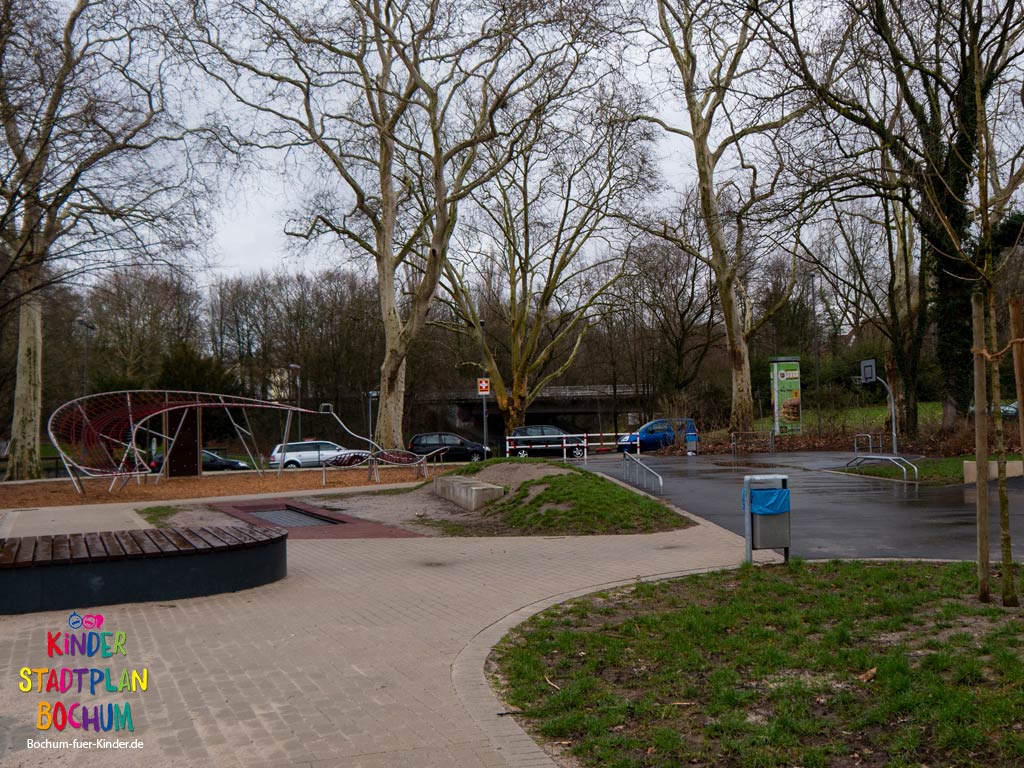 Spielplatz am Gustav-Heinemann-Platz – Bild 6