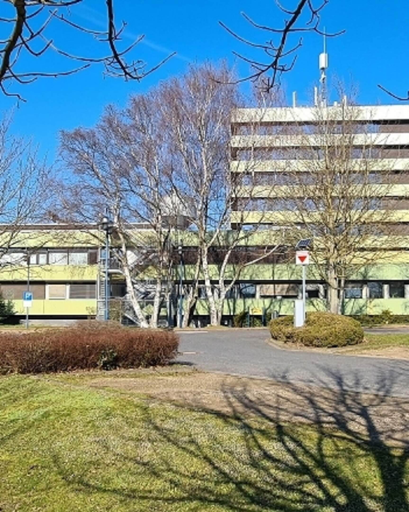 Identitäts-Platz Rathaus – Bild 6