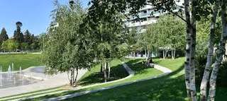 Place de jeux du parc des Gustave & Leonard Hentch – Bild 2