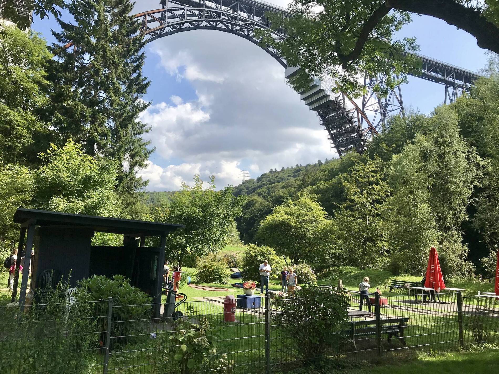 Minigolf Müngstener Brücke – Bild 3