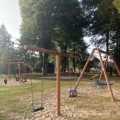 Spielplatz am Dorfplatz – Bild 5