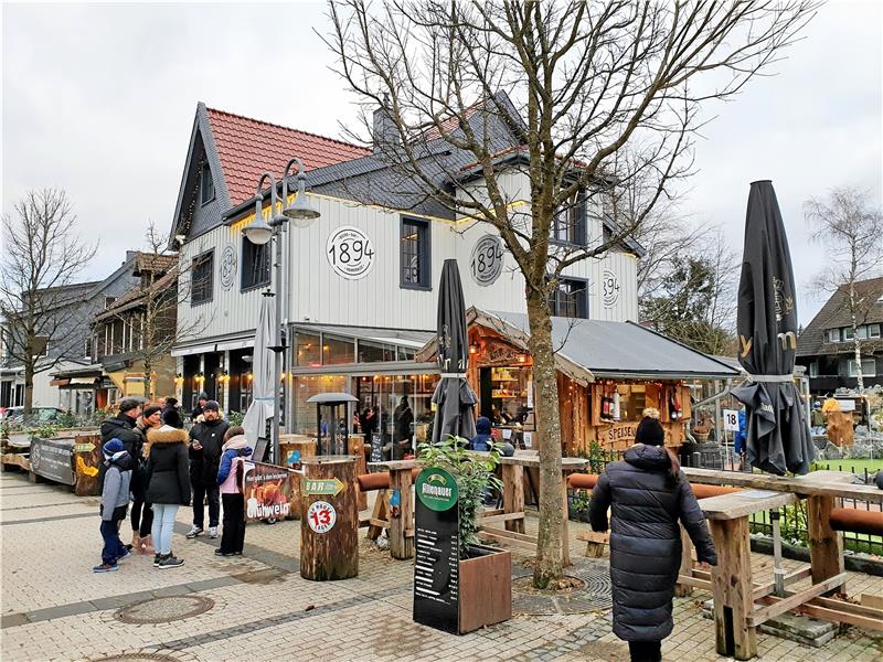 Bolzplatz – Bild 2