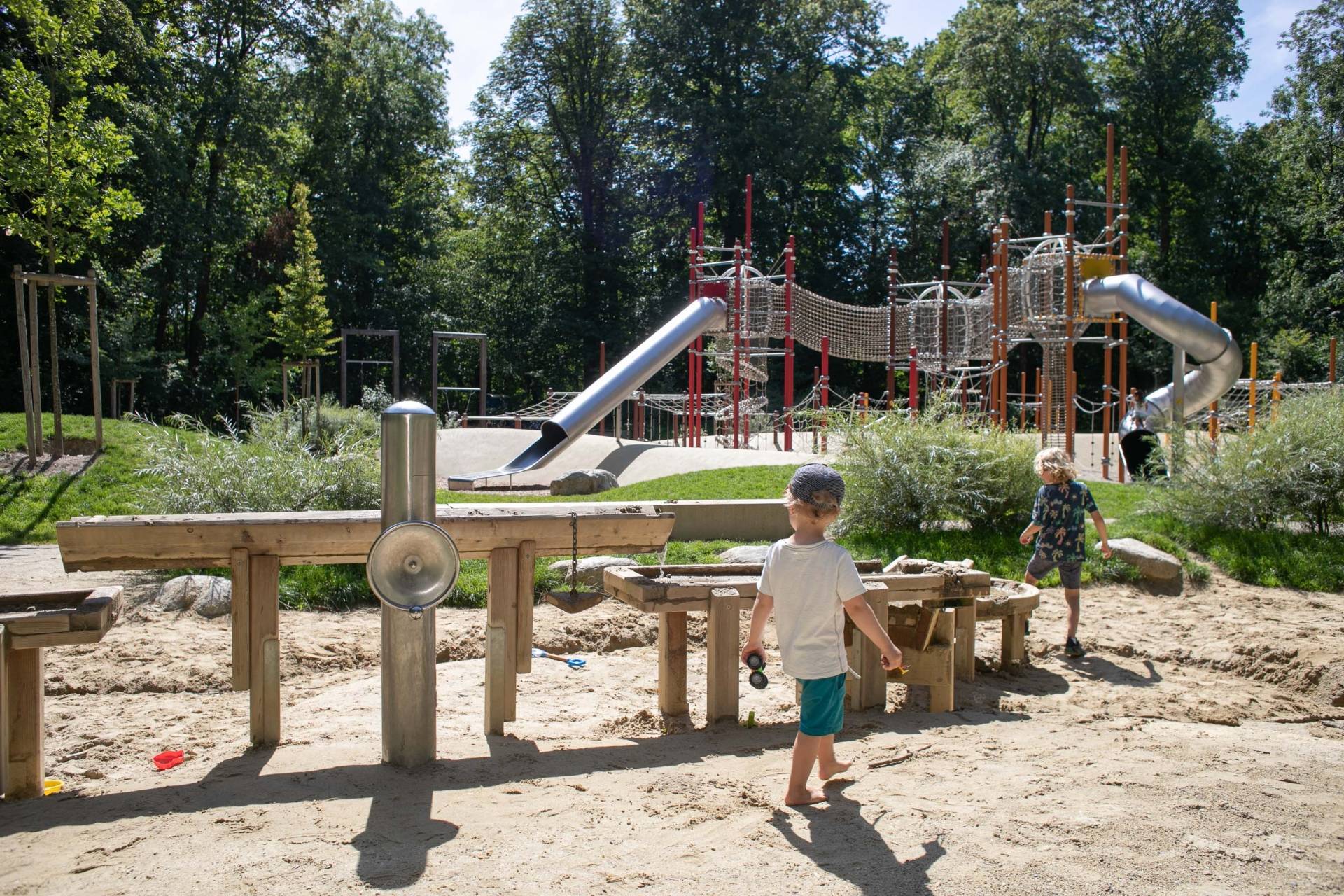 Der Seidenspinner Spielplatz – Bild 2