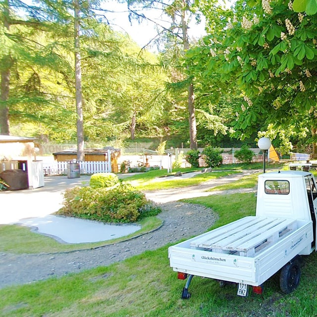 Minigolf & Tennis | Freizeitpark Fischertal – Bild 1