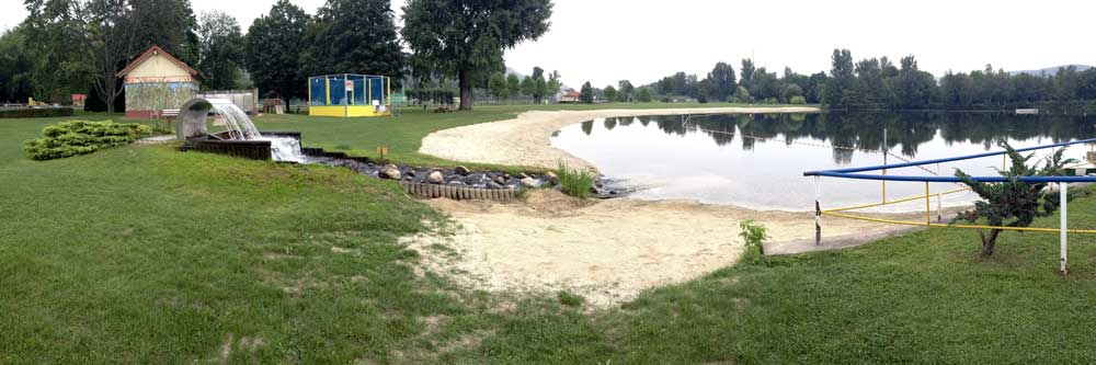 Spielplatz – Bild 1