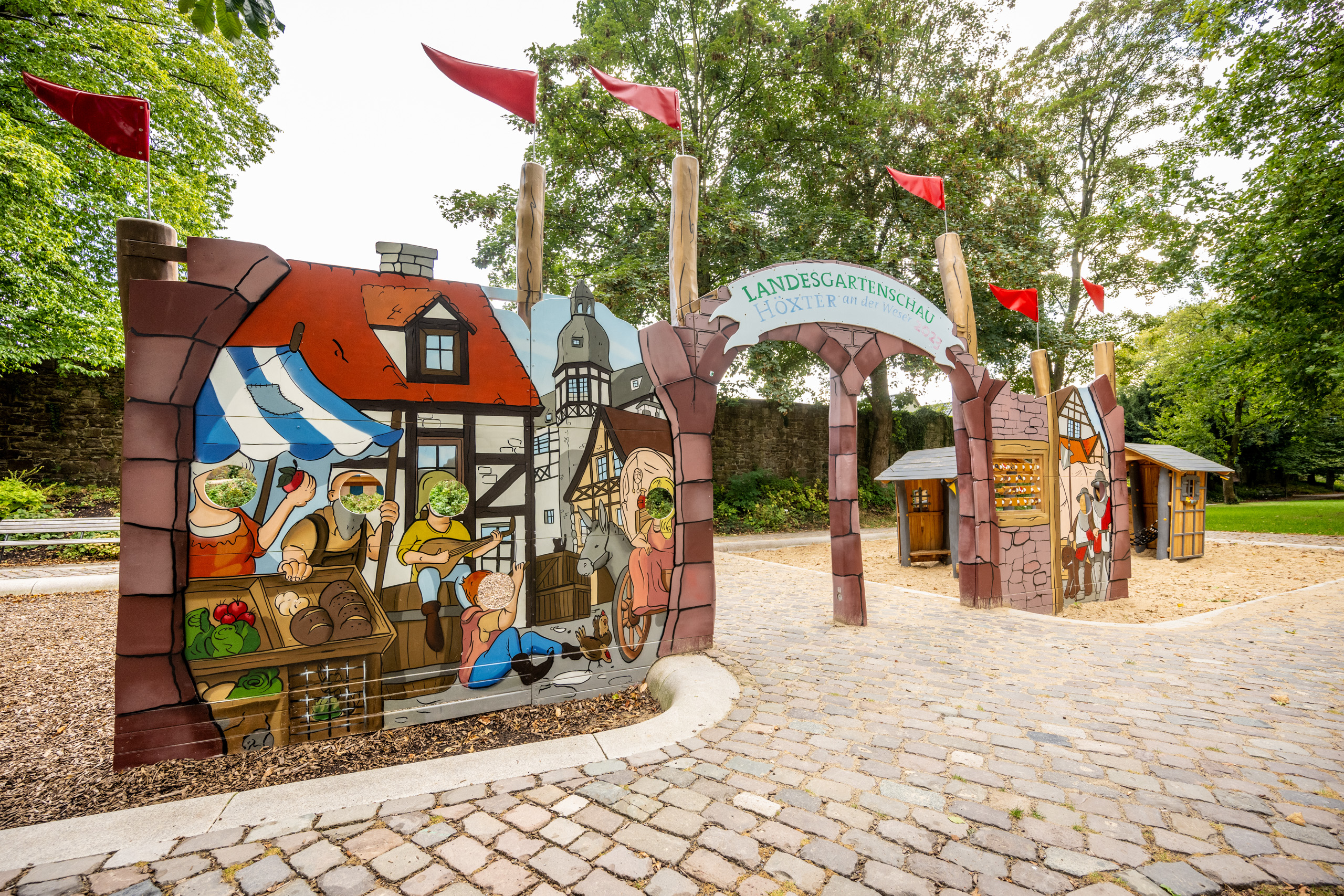 Mittelalter Spielplatz – Bild 1