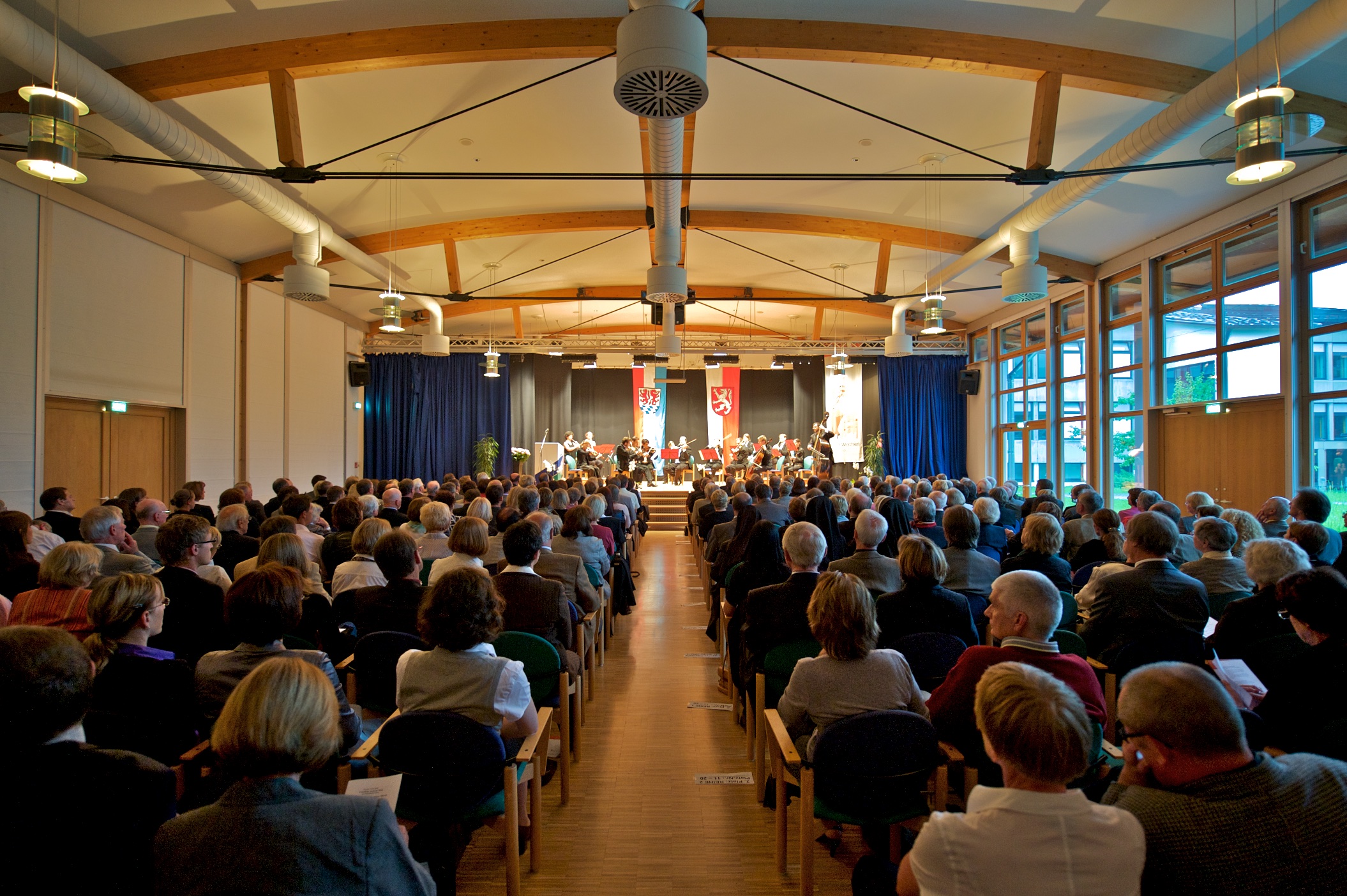 Adalbert-Stifter-Halle – Bild 2