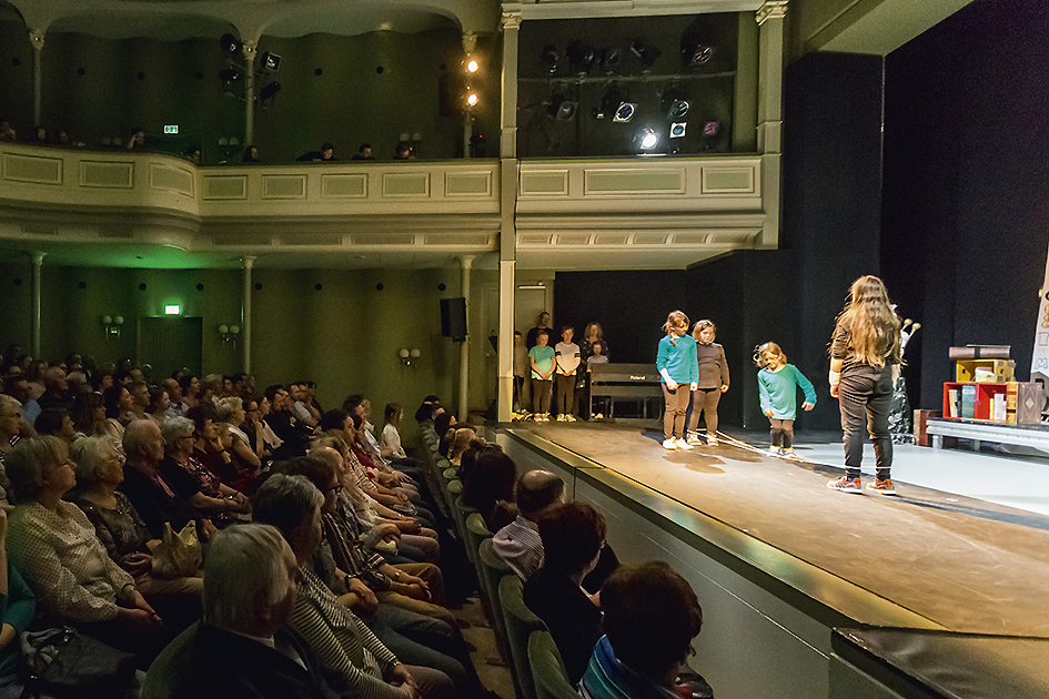 Eduard-von-Winterstein-Theater – Bild 2