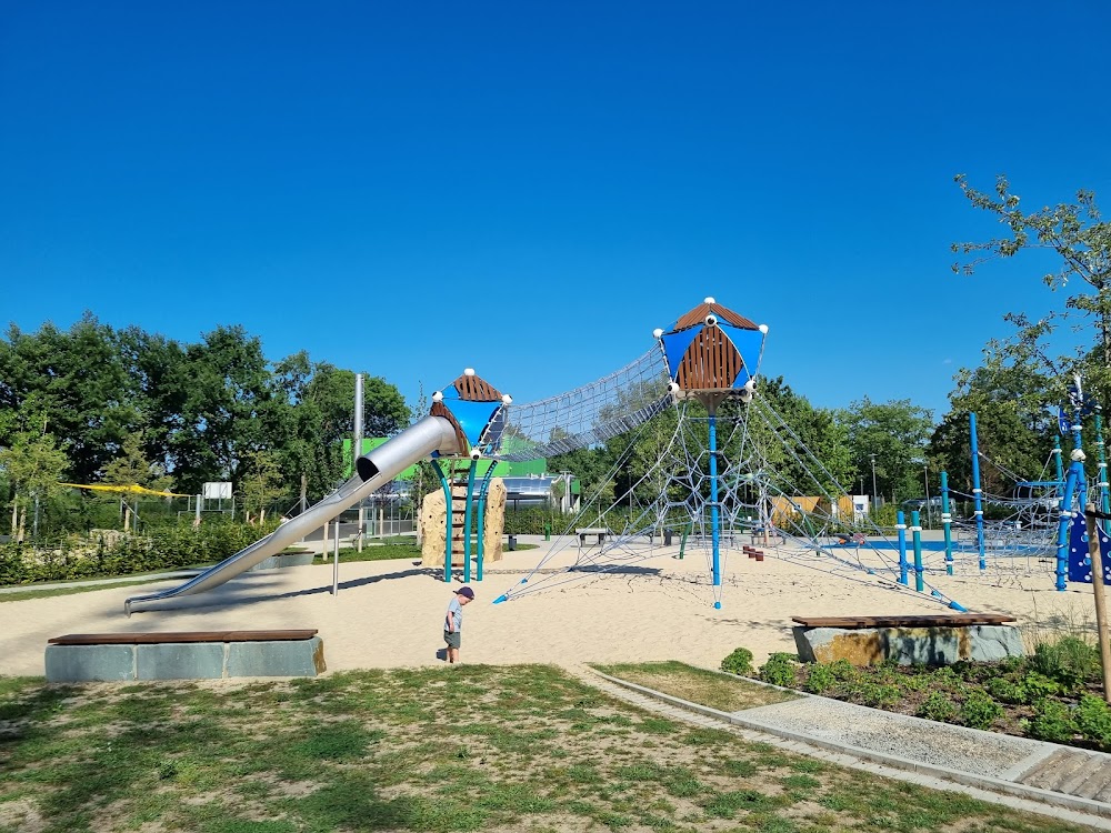 Spielplatz am Freibad Verl – Bild 3