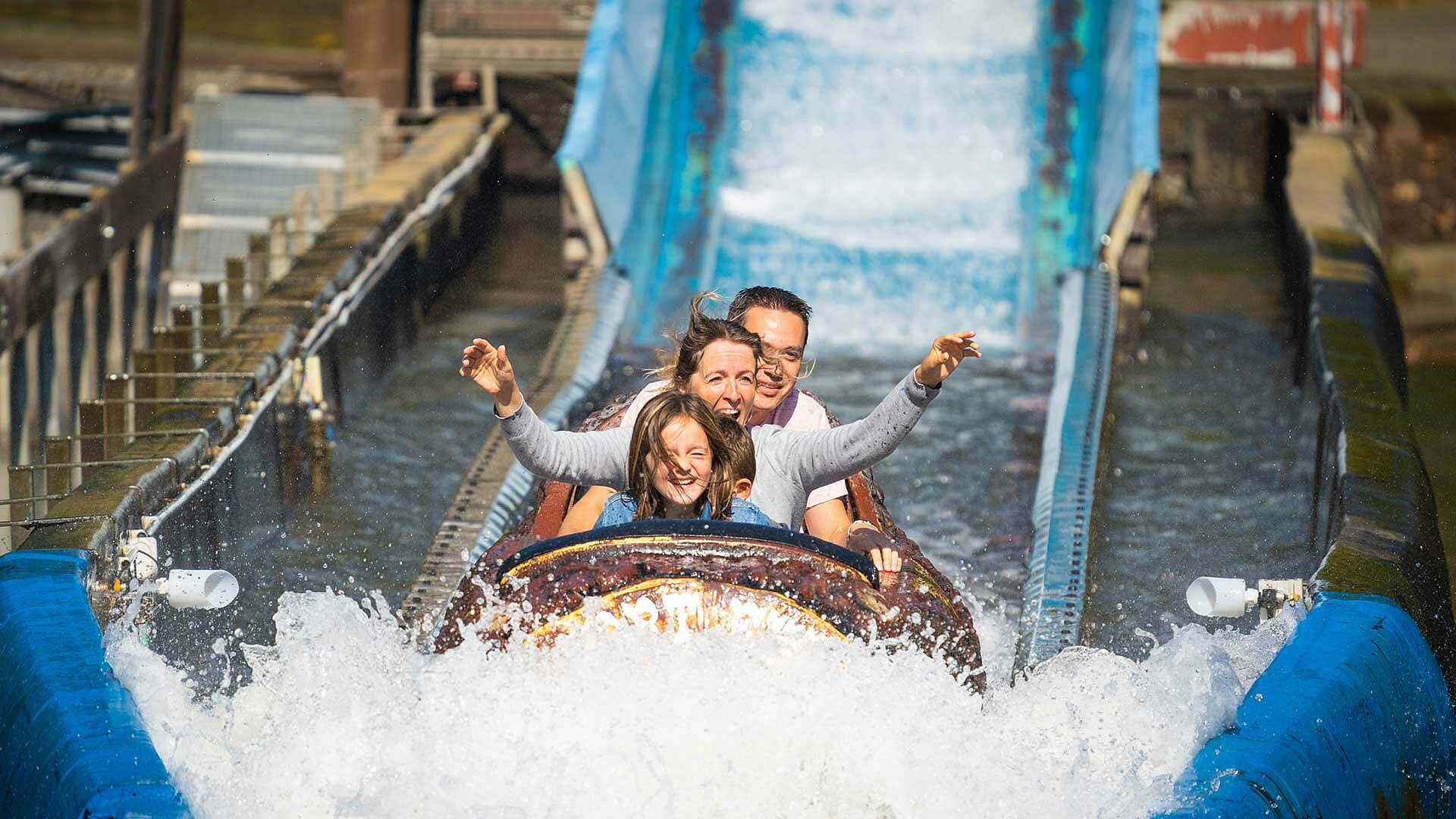 Wild River - Wasserbahn – Bild 1