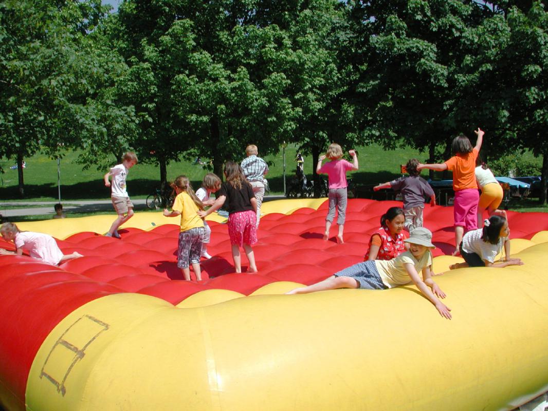 Hüpfkissen – Bild 3