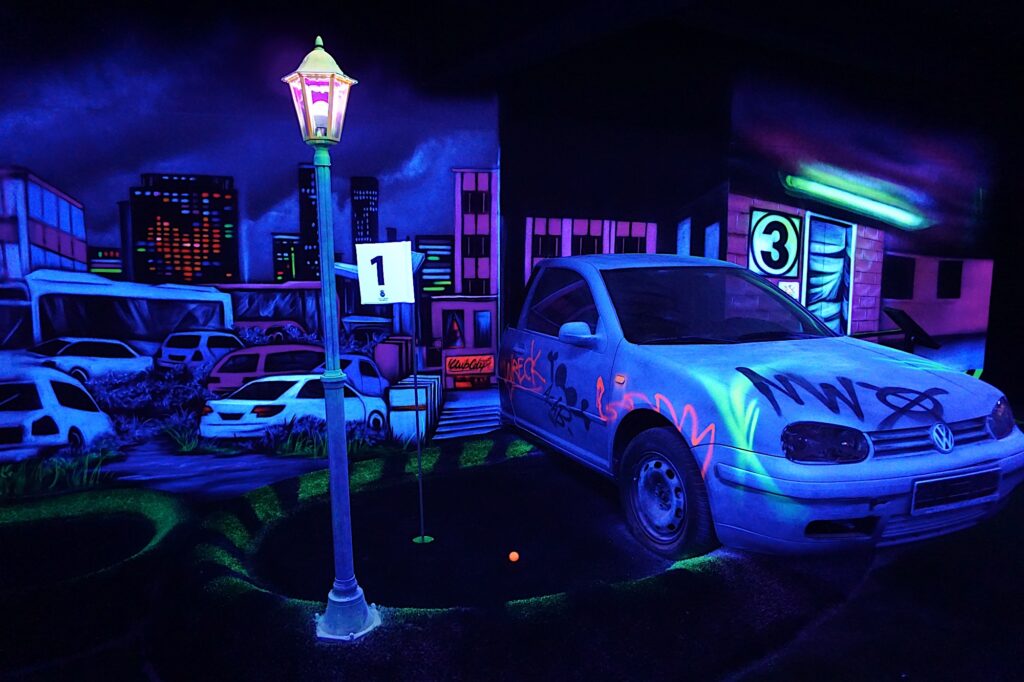 Minigolf •• Kleine Höhe – Bild 2