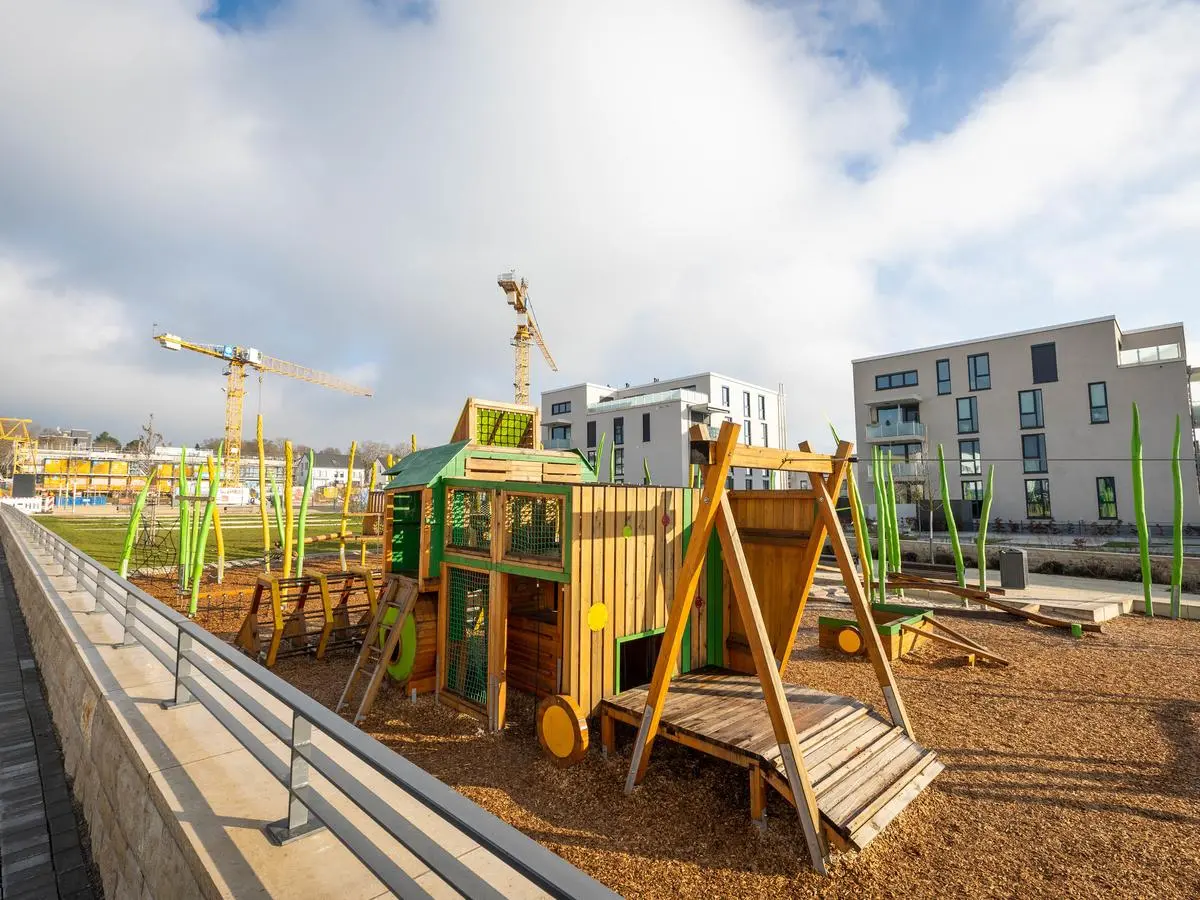 Spielplatz Hainpark – Bild 1