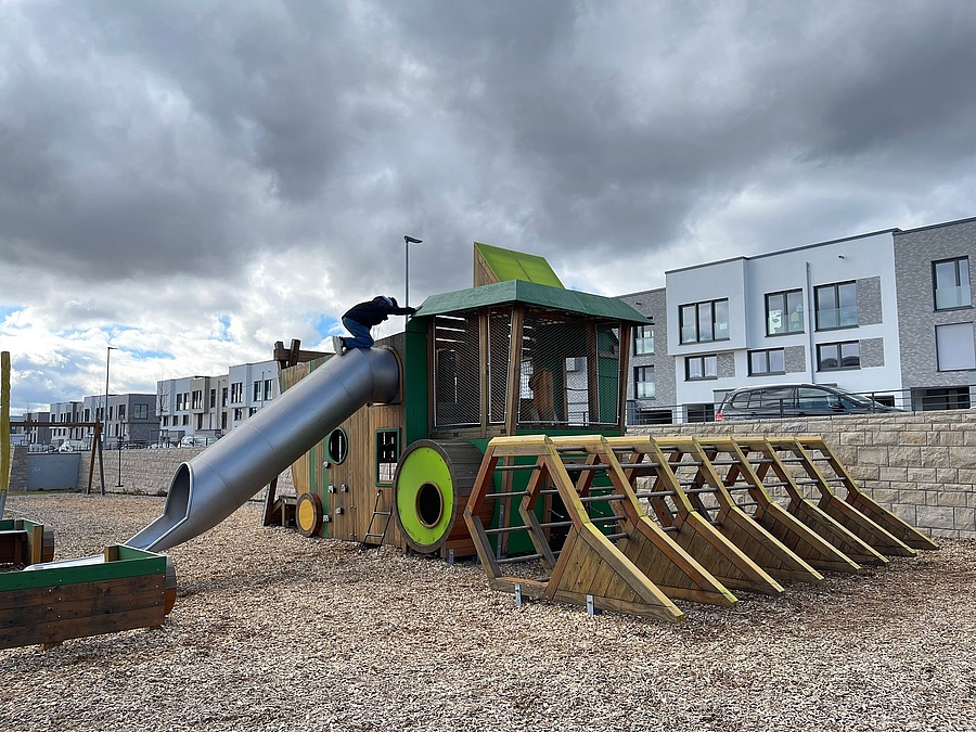 Spielplatz Hainpark – Bild 2
