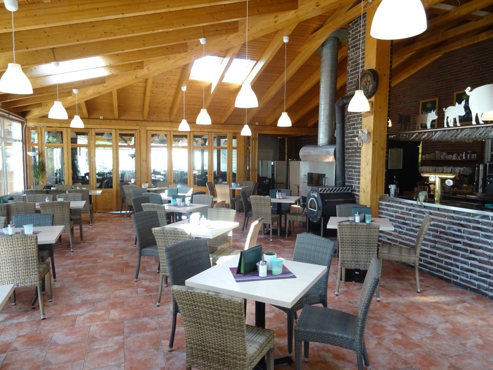 Hofcafé und Bauernhofferien Schild – Bild 6