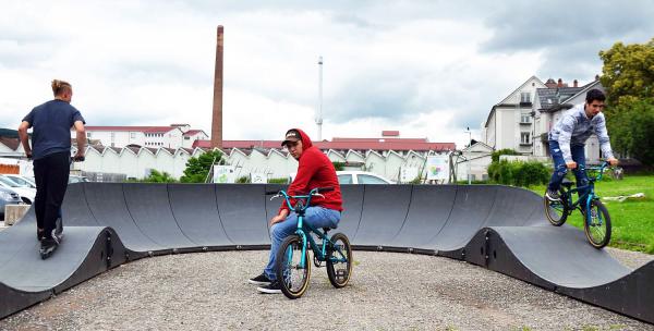 Bolzplatz – Bild 6