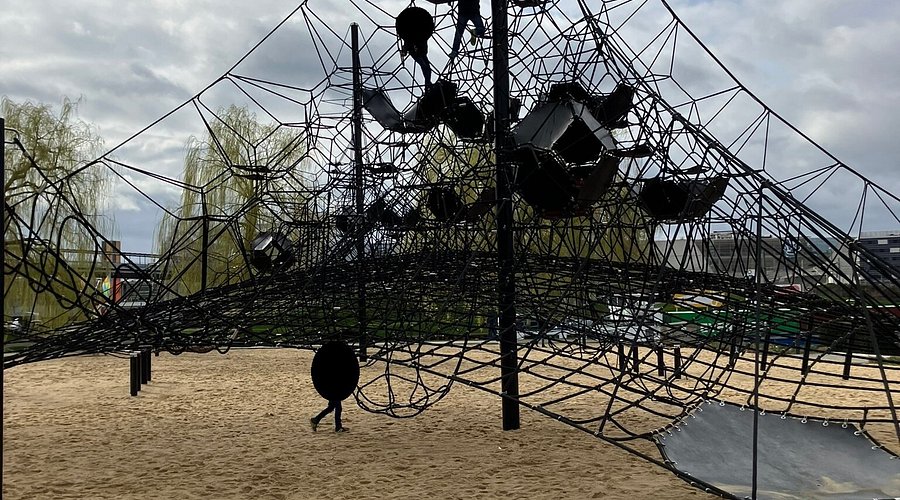 Spiel- und Bolzplatz Bartenlebenring Mitte – Bild 5