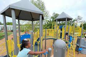 Wintergreen Road Playground – Bild 3